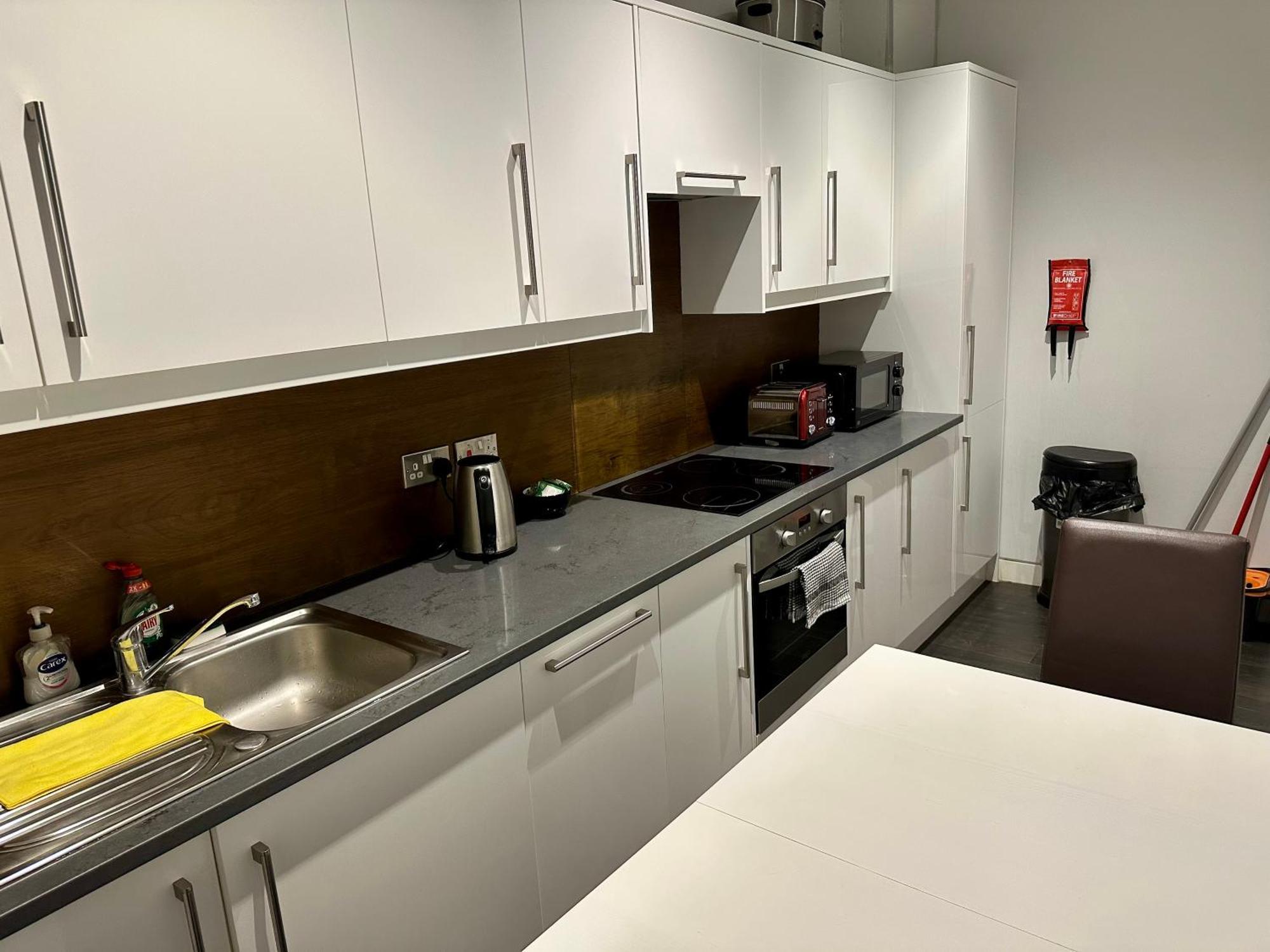 London Regent Apartments 部屋 写真